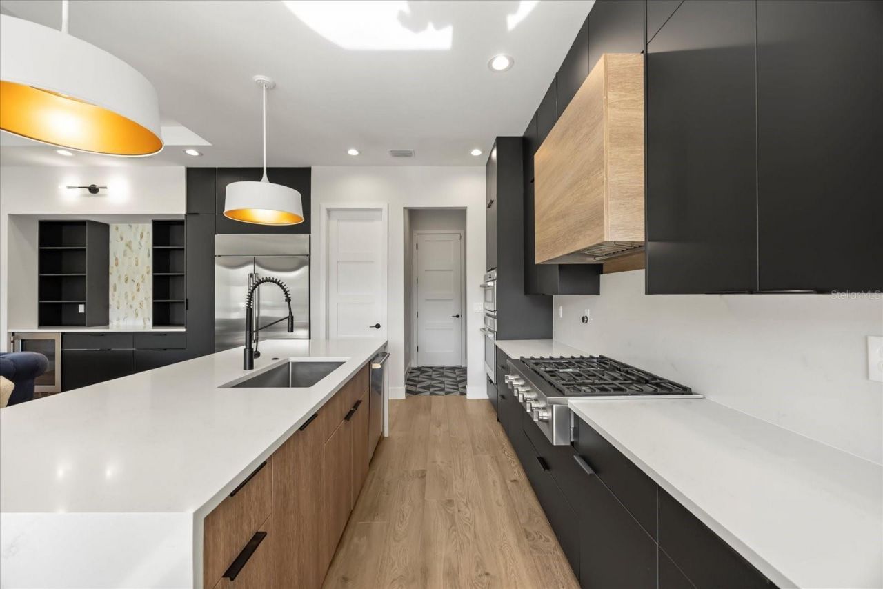 1929 S Lakemont Avenue, Winter Park, FL 32792 Photo