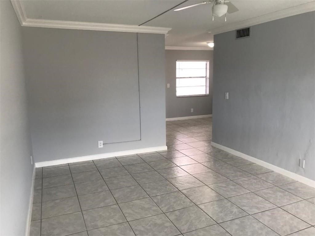 1310 NW 43rd Avenue, Unit 303, Lauderhill, FL 33313 Photo