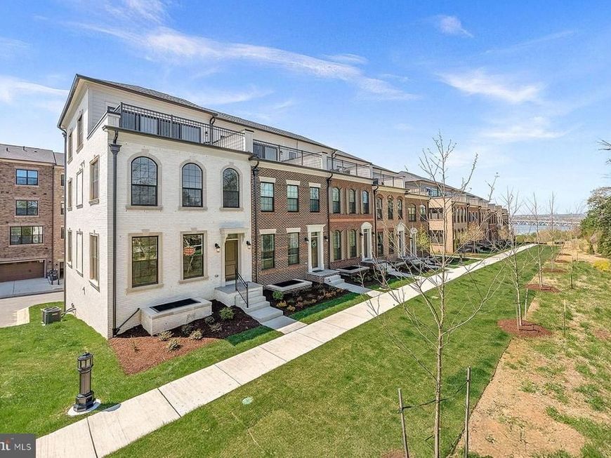 624 Catamaran Way, National Harbor, MD 20745 Main Photo