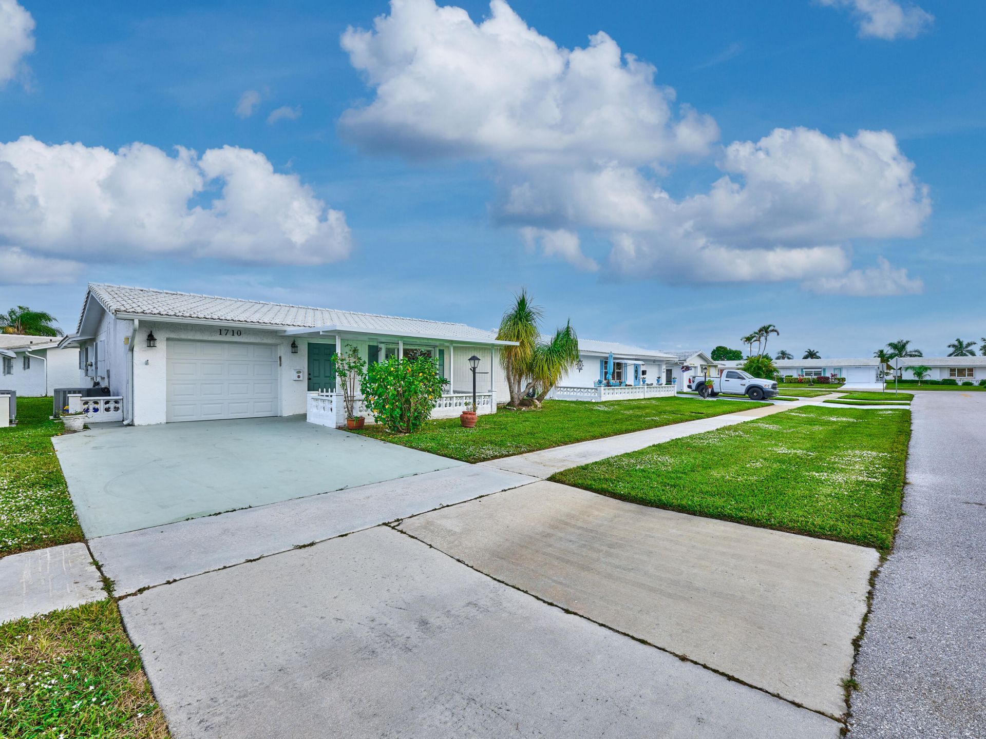 1710 SW 22nd Street, Boynton Beach, FL 33426 Photo