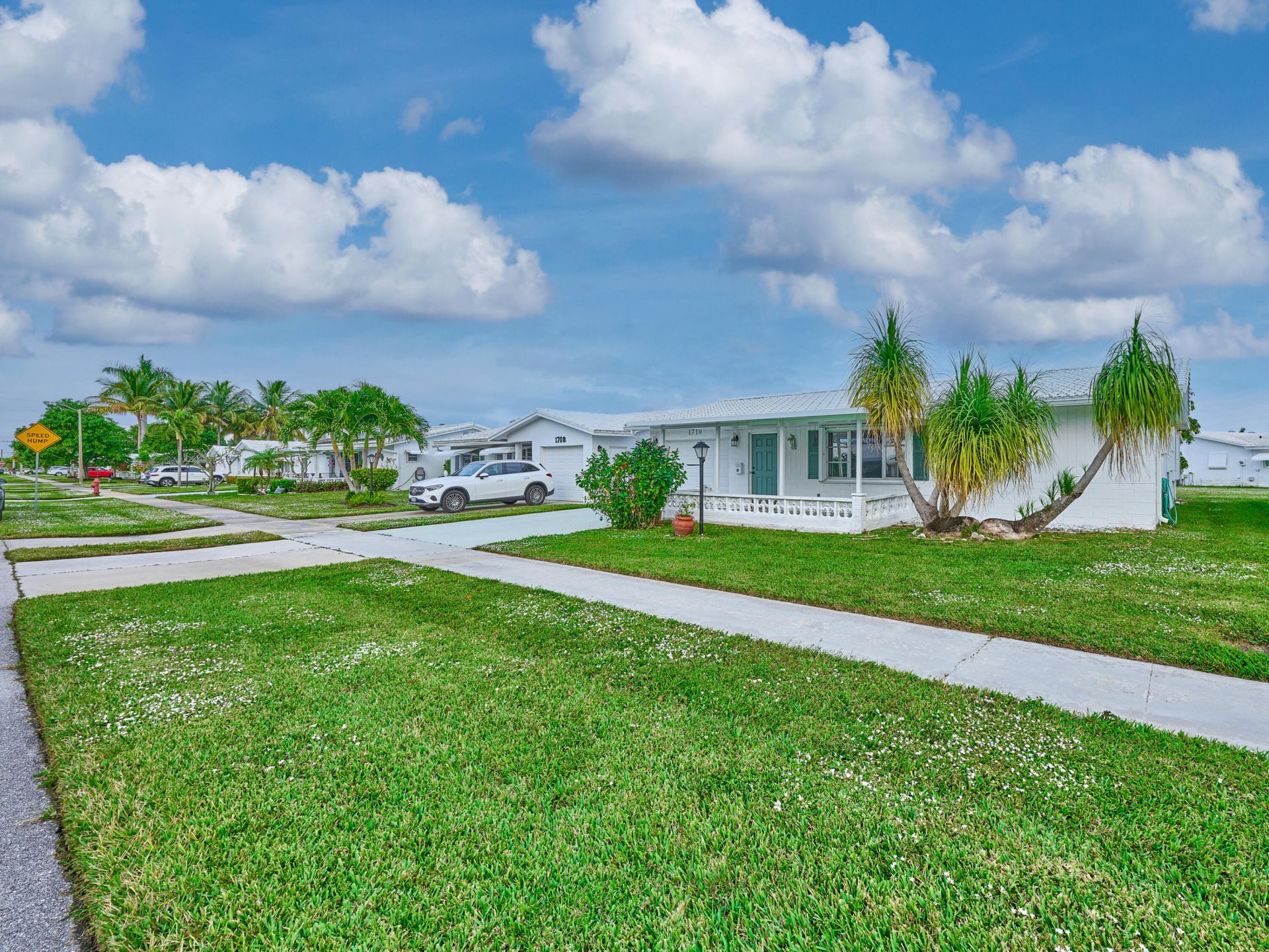 1710 SW 22nd Street, Boynton Beach, FL 33426 Photo