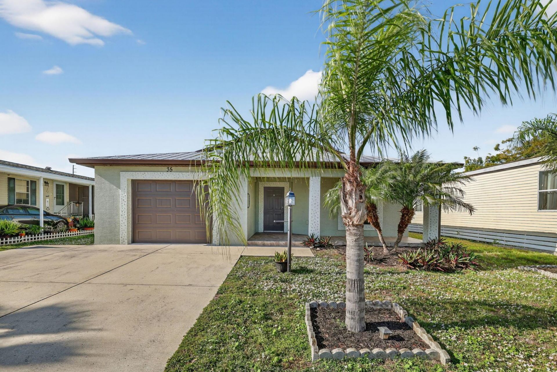 35 S Alhambra Lane, Port Saint Lucie, FL 34952 Photo