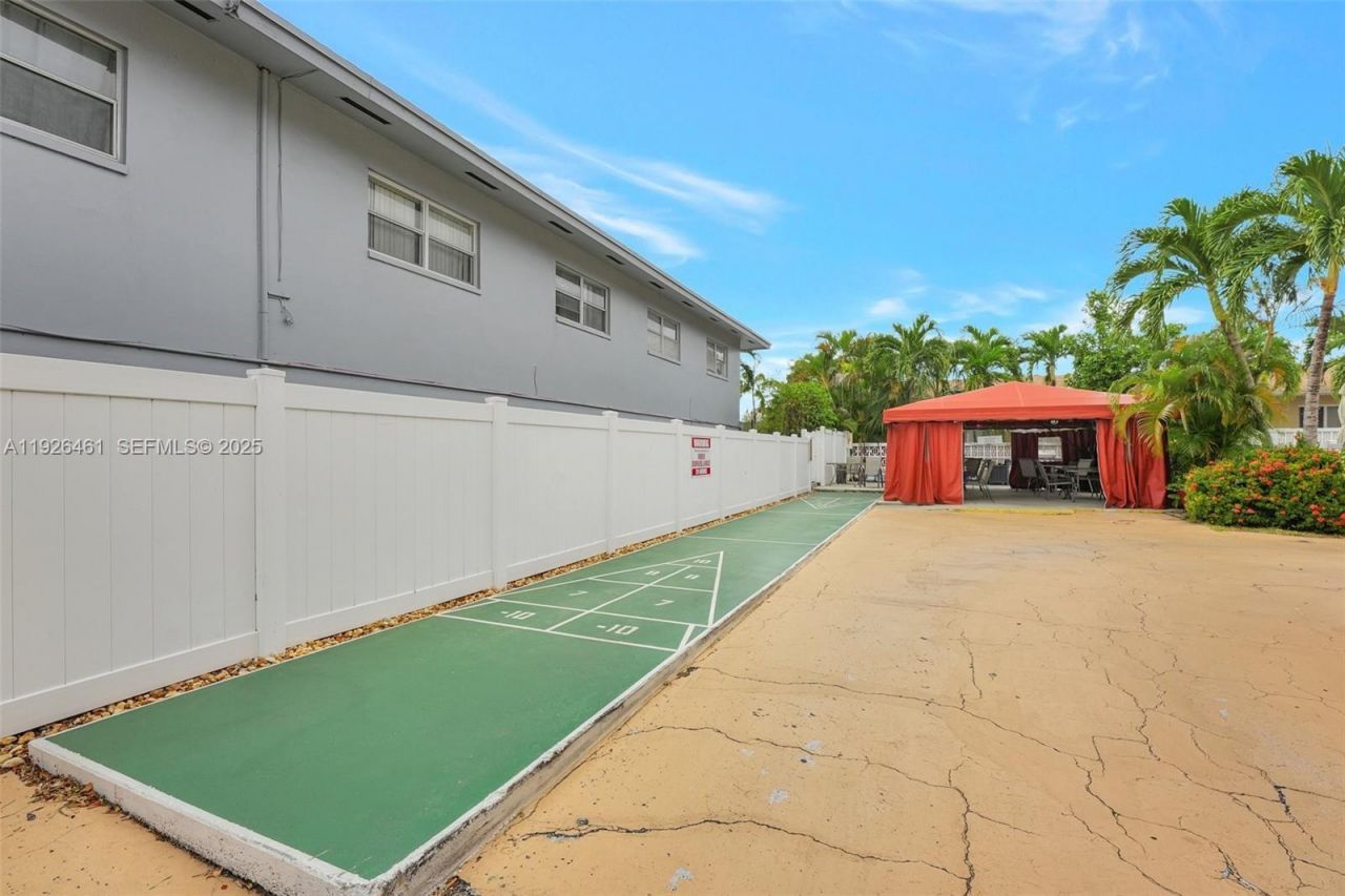 221 SE 9th Ave, Unit 102, Pompano Beach, FL 33060 Photo