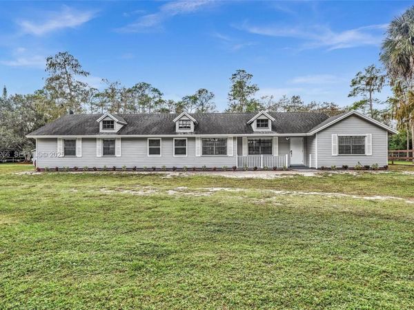 15120 Roberts Way, Loxahatchee, FL 33470