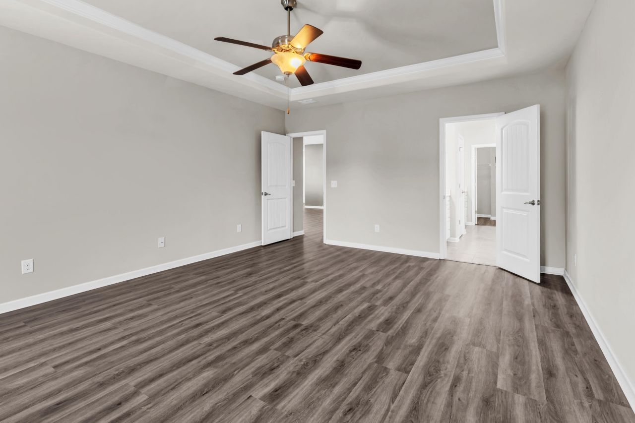 394 Sanctuary Park Drive Photo 19