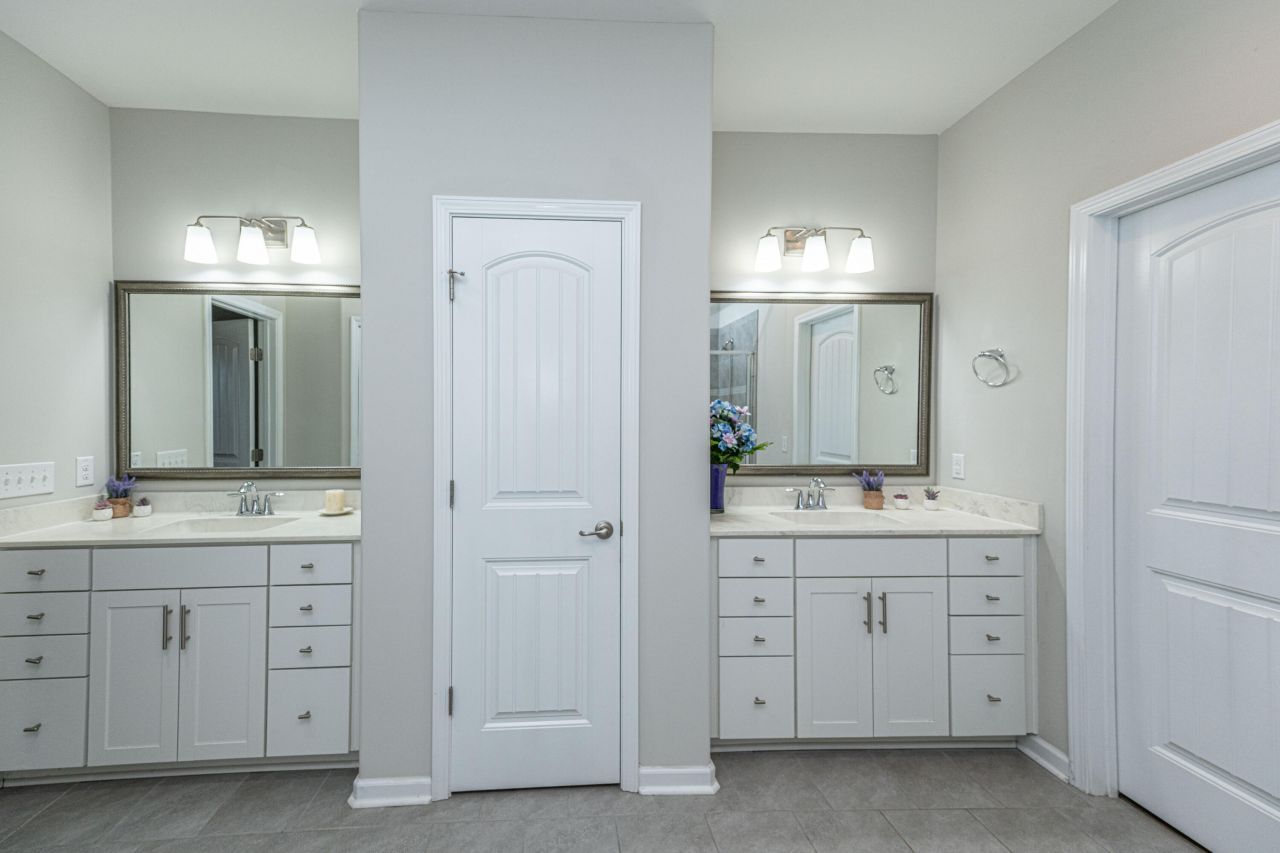 394 Sanctuary Park Drive Photo 21