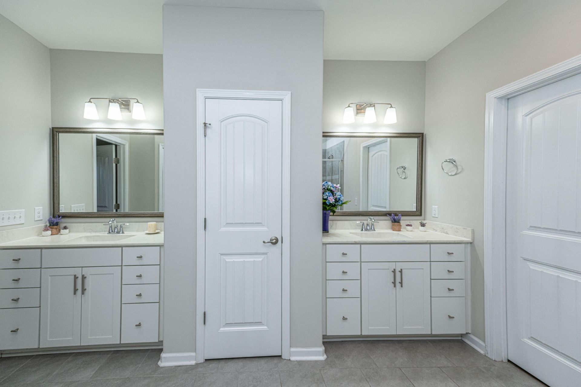 394 Sanctuary Park Drive Photo 23