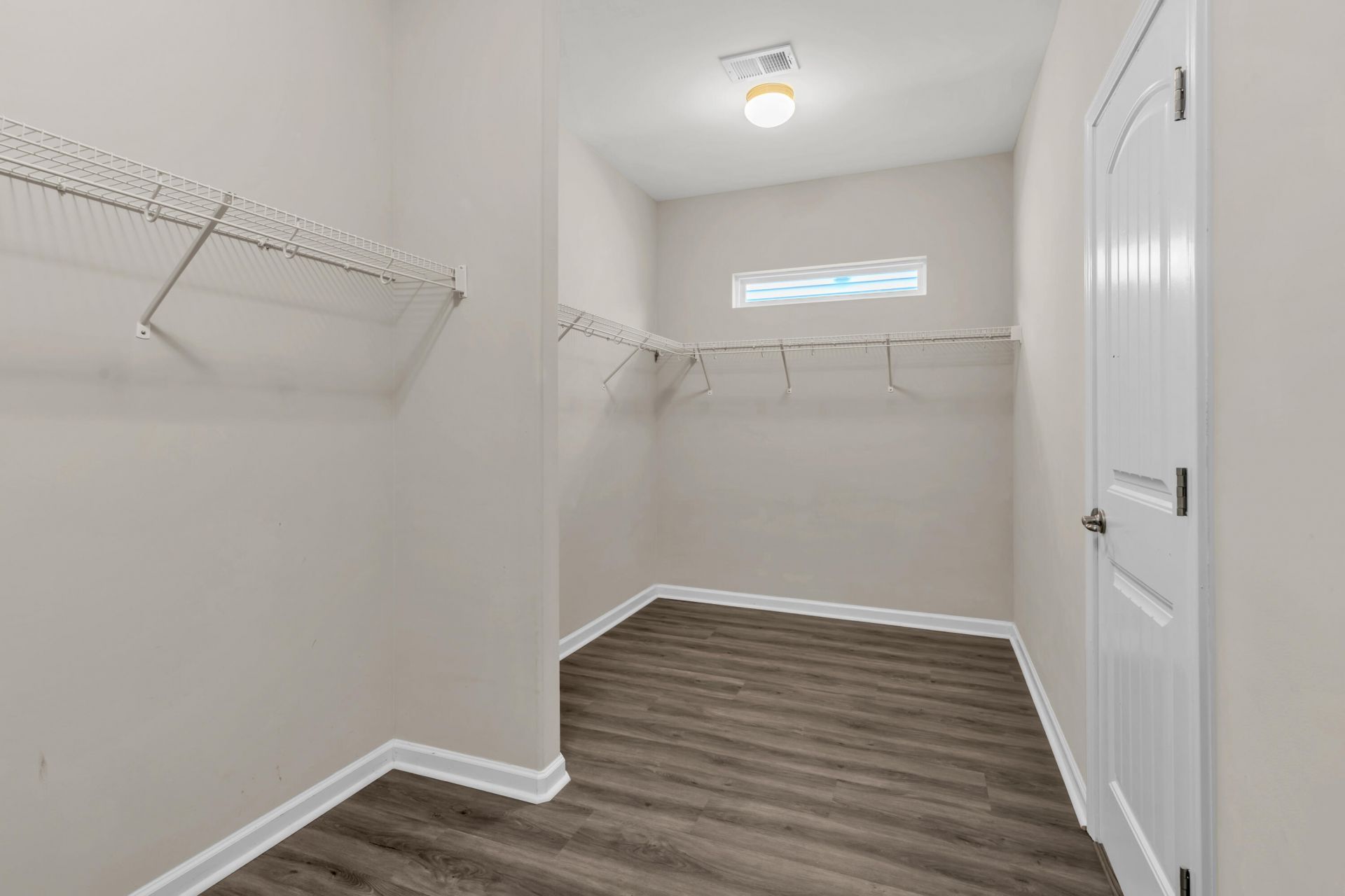 394 Sanctuary Park Drive Photo 24