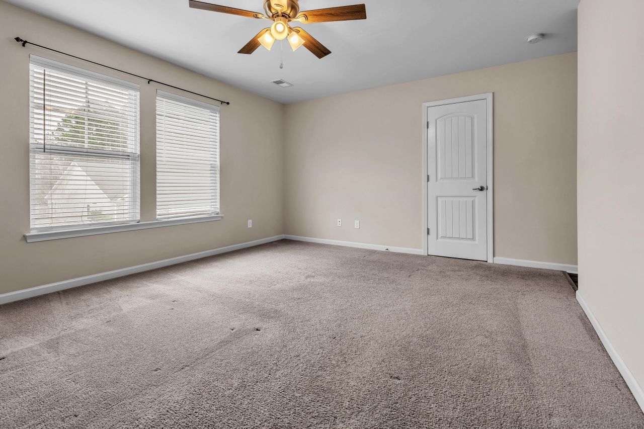 394 Sanctuary Park Drive Photo 38