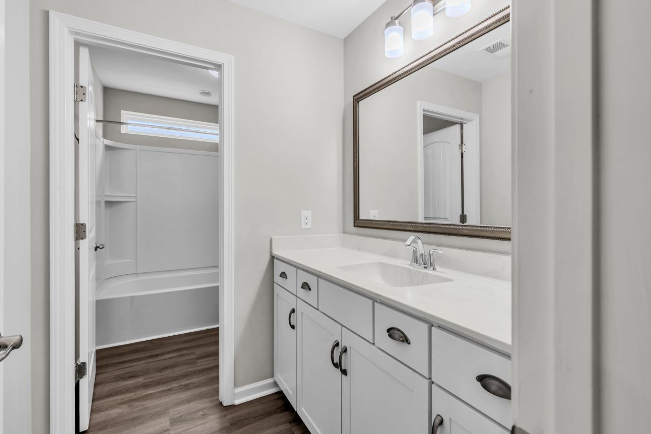 394 Sanctuary Park Drive Photo 45