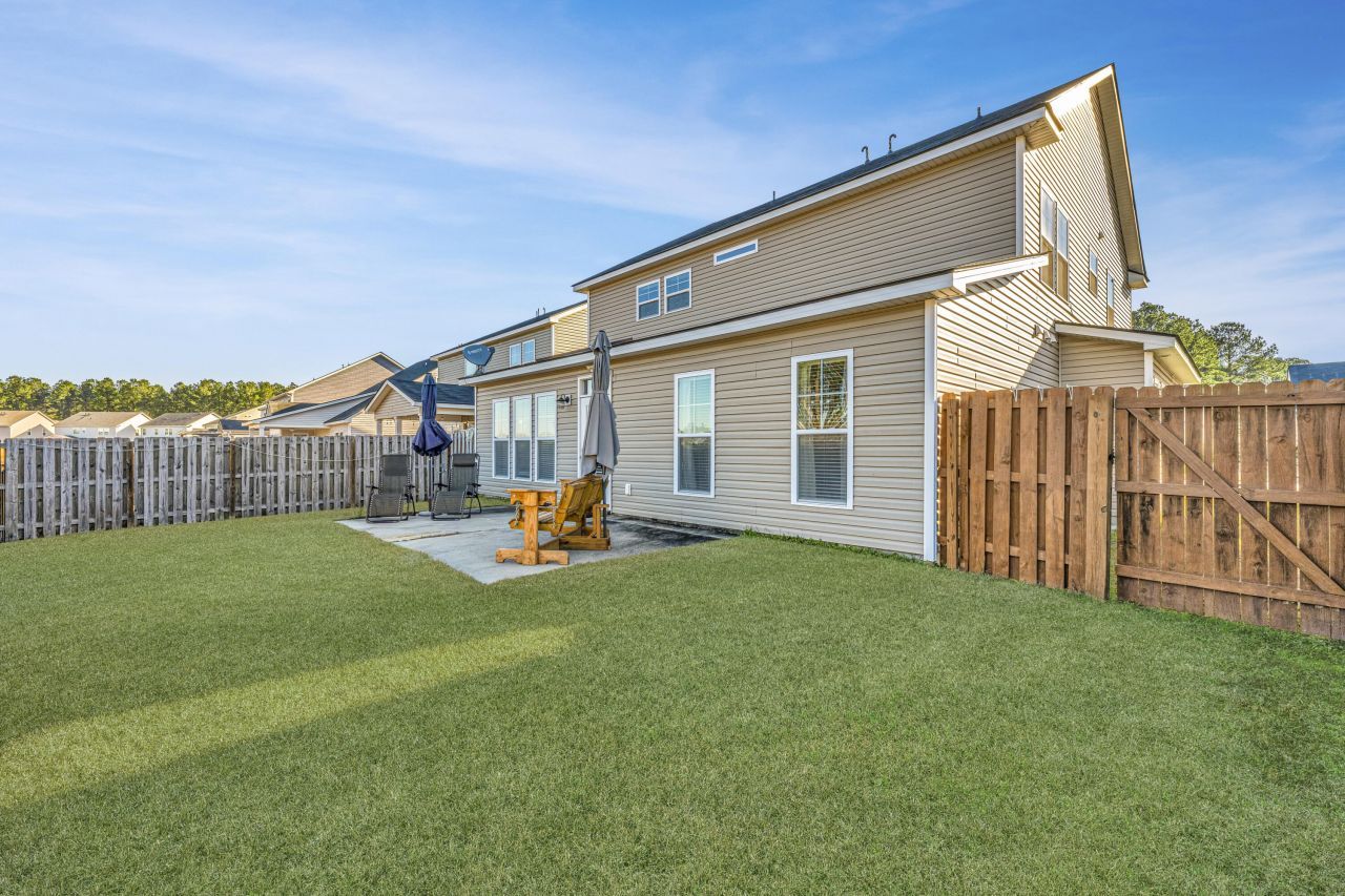 394 Sanctuary Park Drive Photo 49