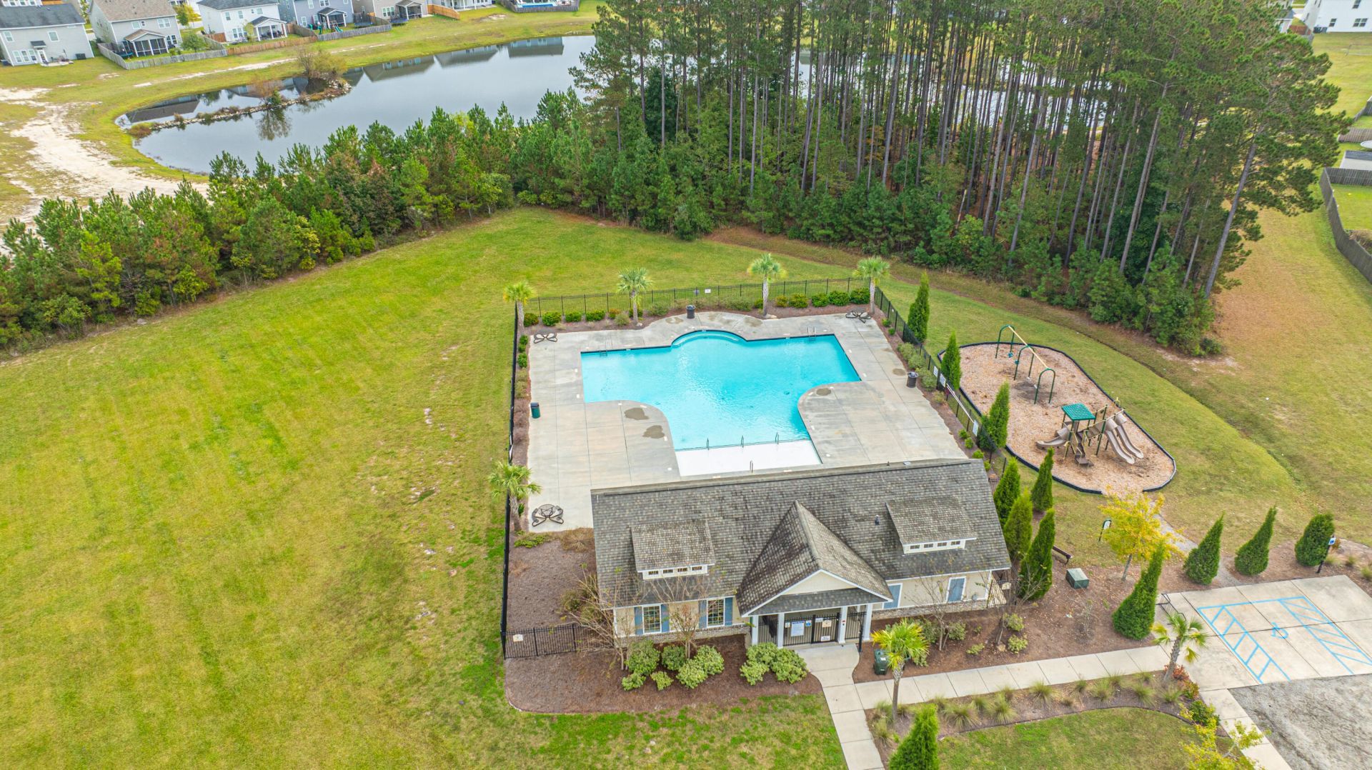 394 Sanctuary Park Drive Photo 55