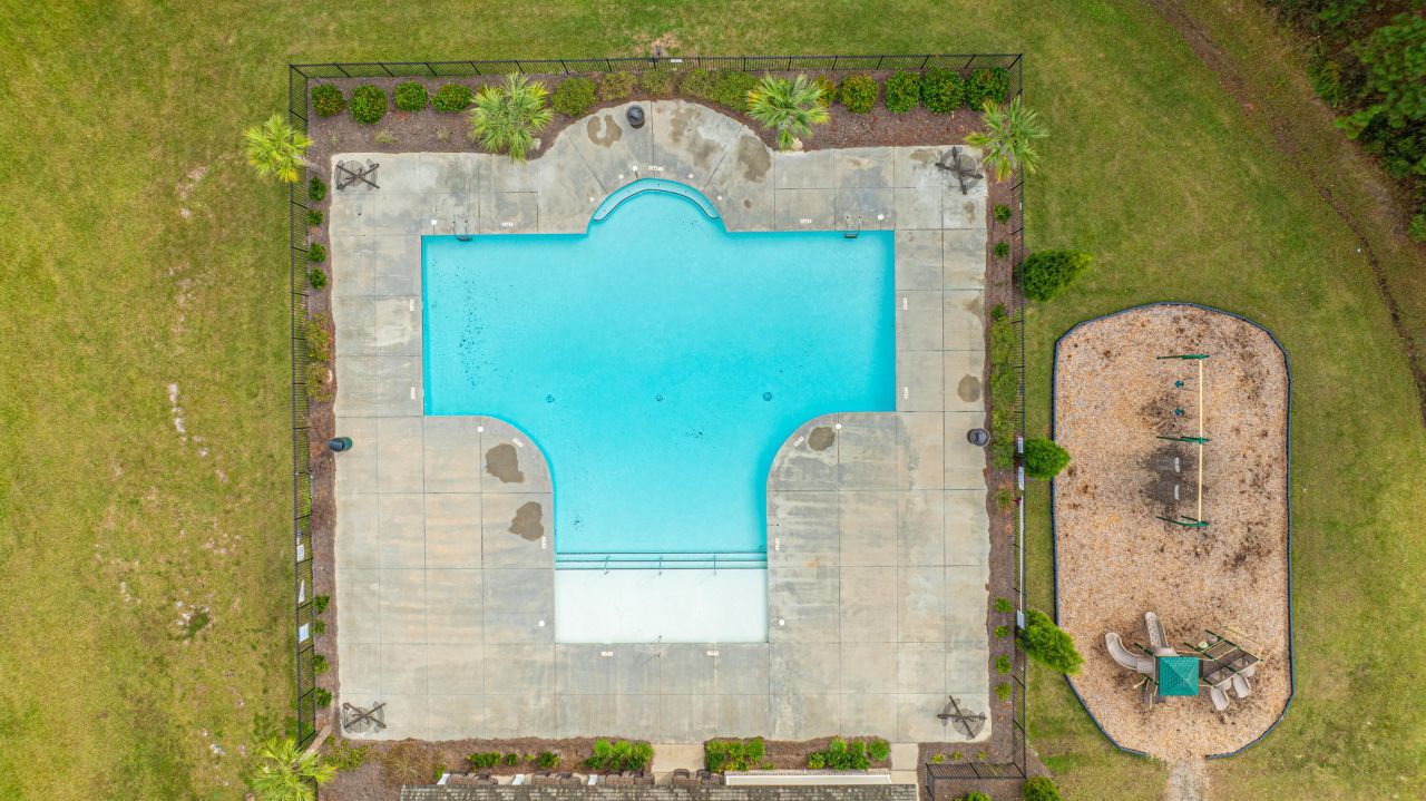 394 Sanctuary Park Drive Photo 68