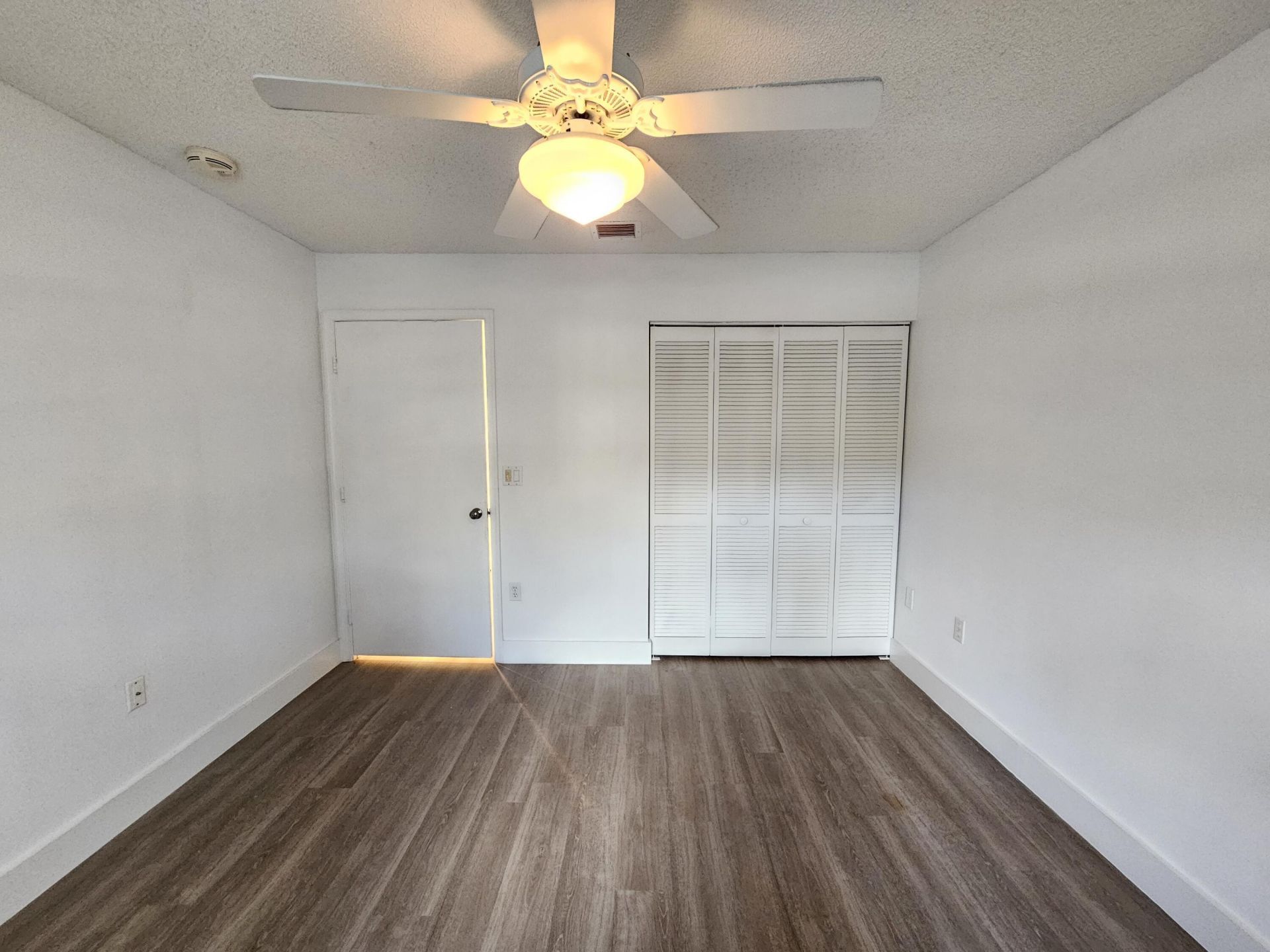 9637 Shadybrook Drive, Unit 201, Boynton Beach, FL 33437 Photo