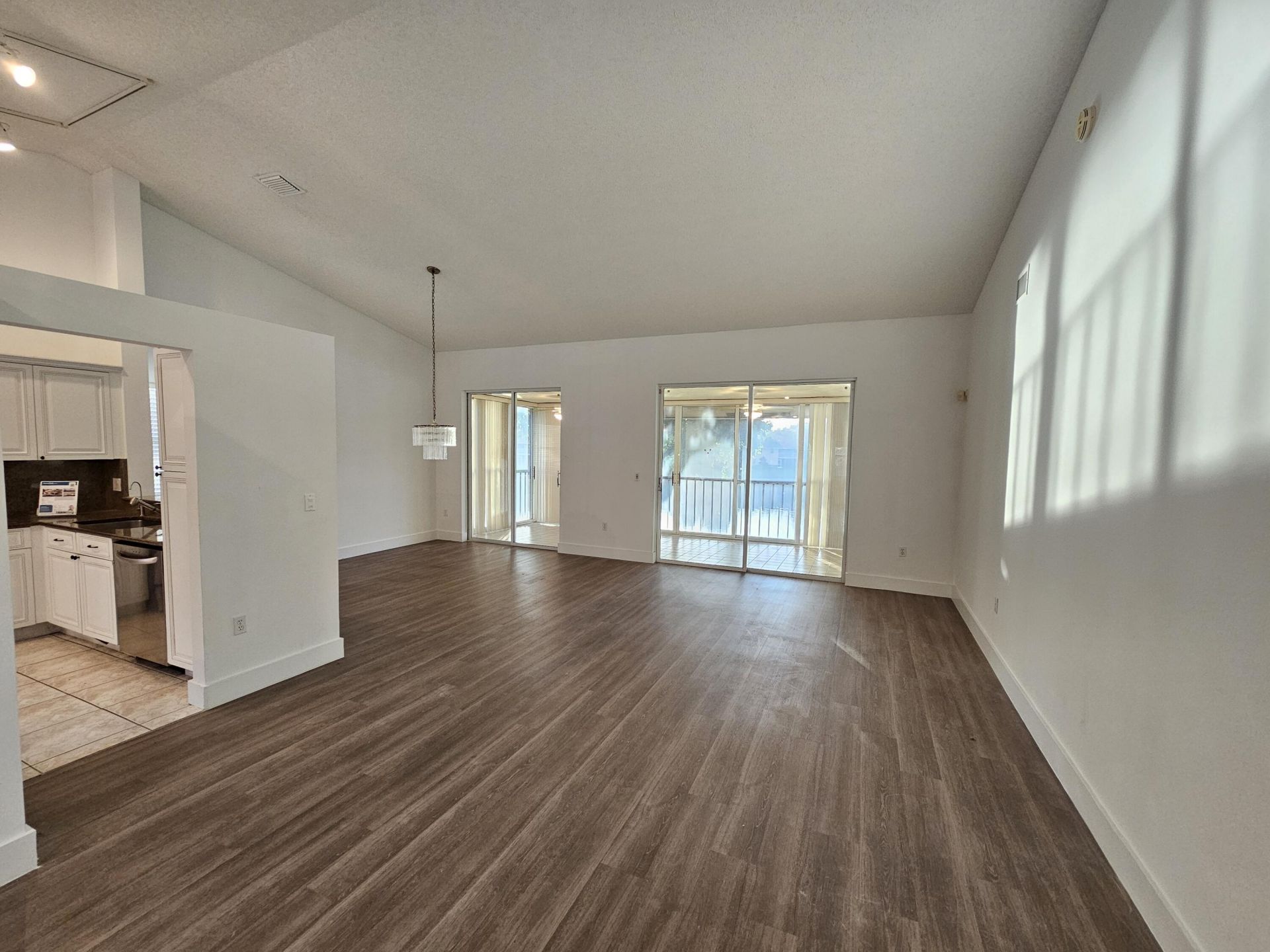 9637 Shadybrook Drive, Unit 201, Boynton Beach, FL 33437 Photo