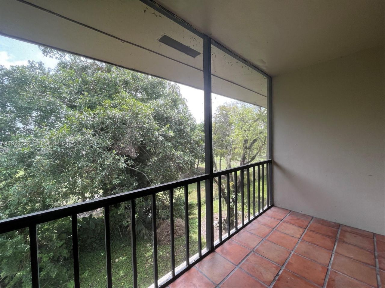 7820 S Colony Cir S, Unit 301, Tamarac, FL 33321 Photo