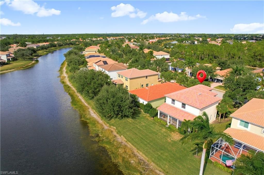 2524 Keystone Lake Dr, Cape Coral, FL 33909 Photo