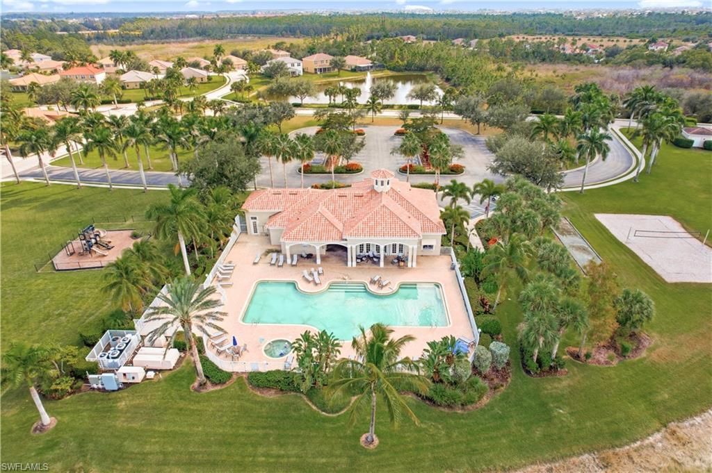 2524 Keystone Lake Dr, Cape Coral, FL 33909 Photo