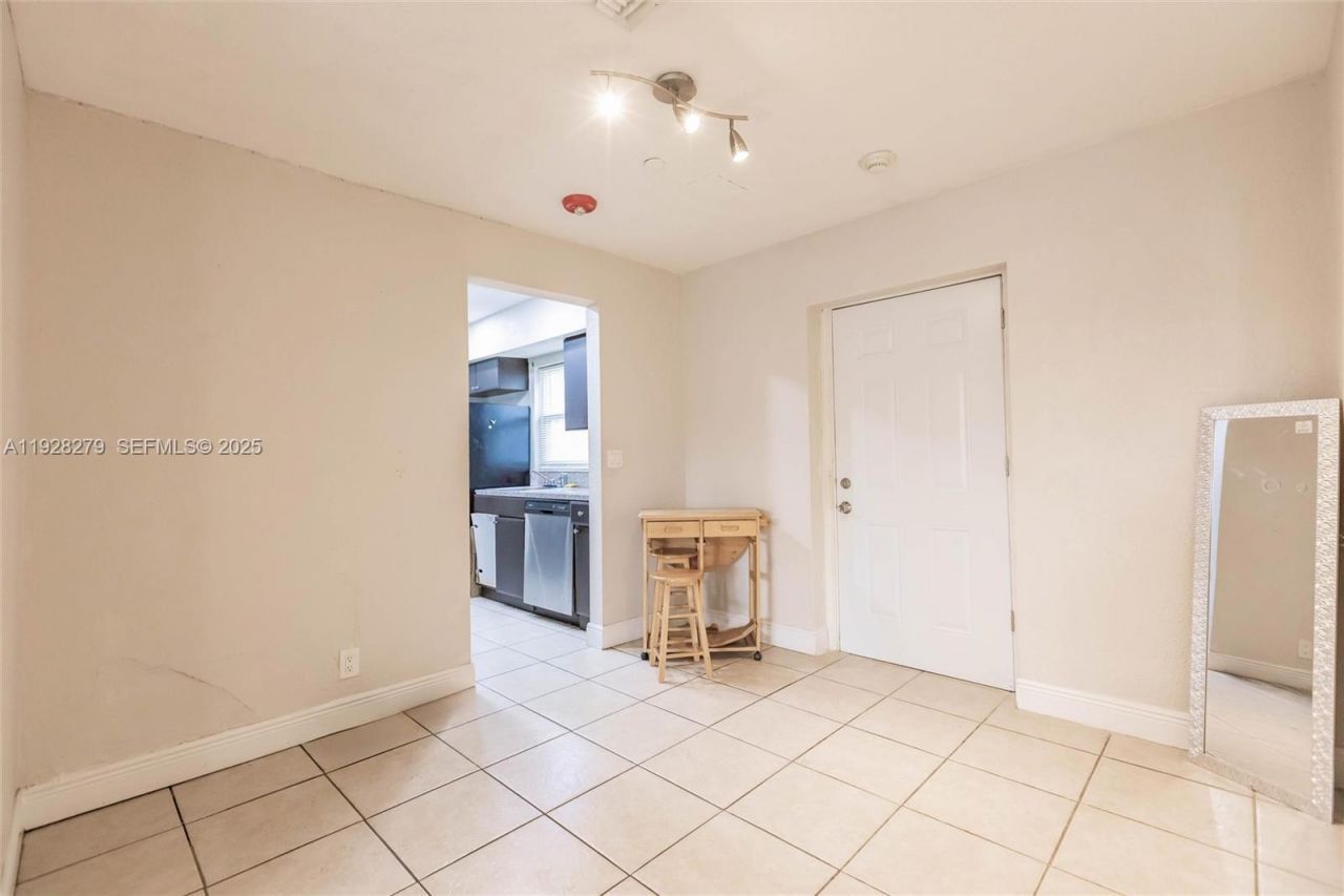720 NW 38th Ave, Lauderhill, FL 33311 Photo