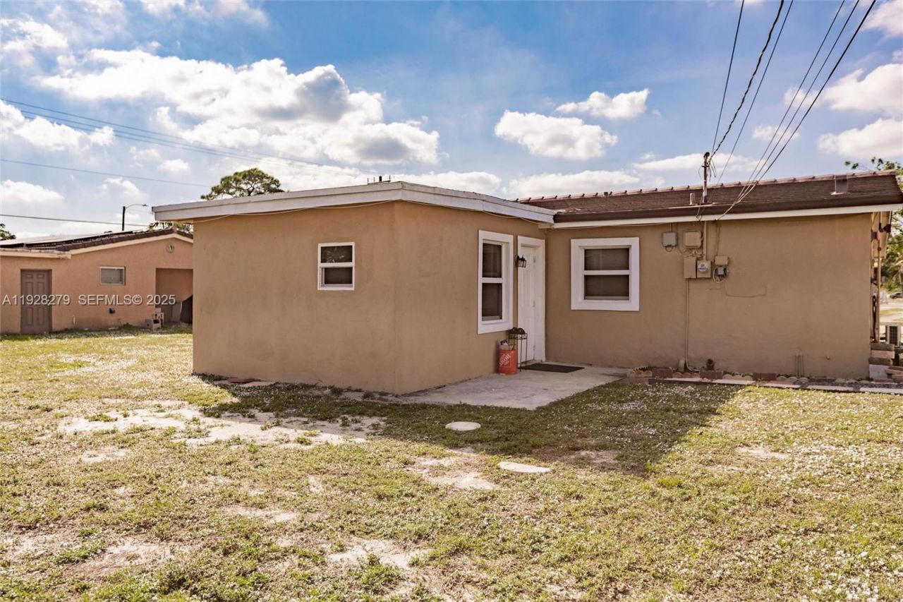720 NW 38th Ave, Lauderhill, FL 33311 Photo