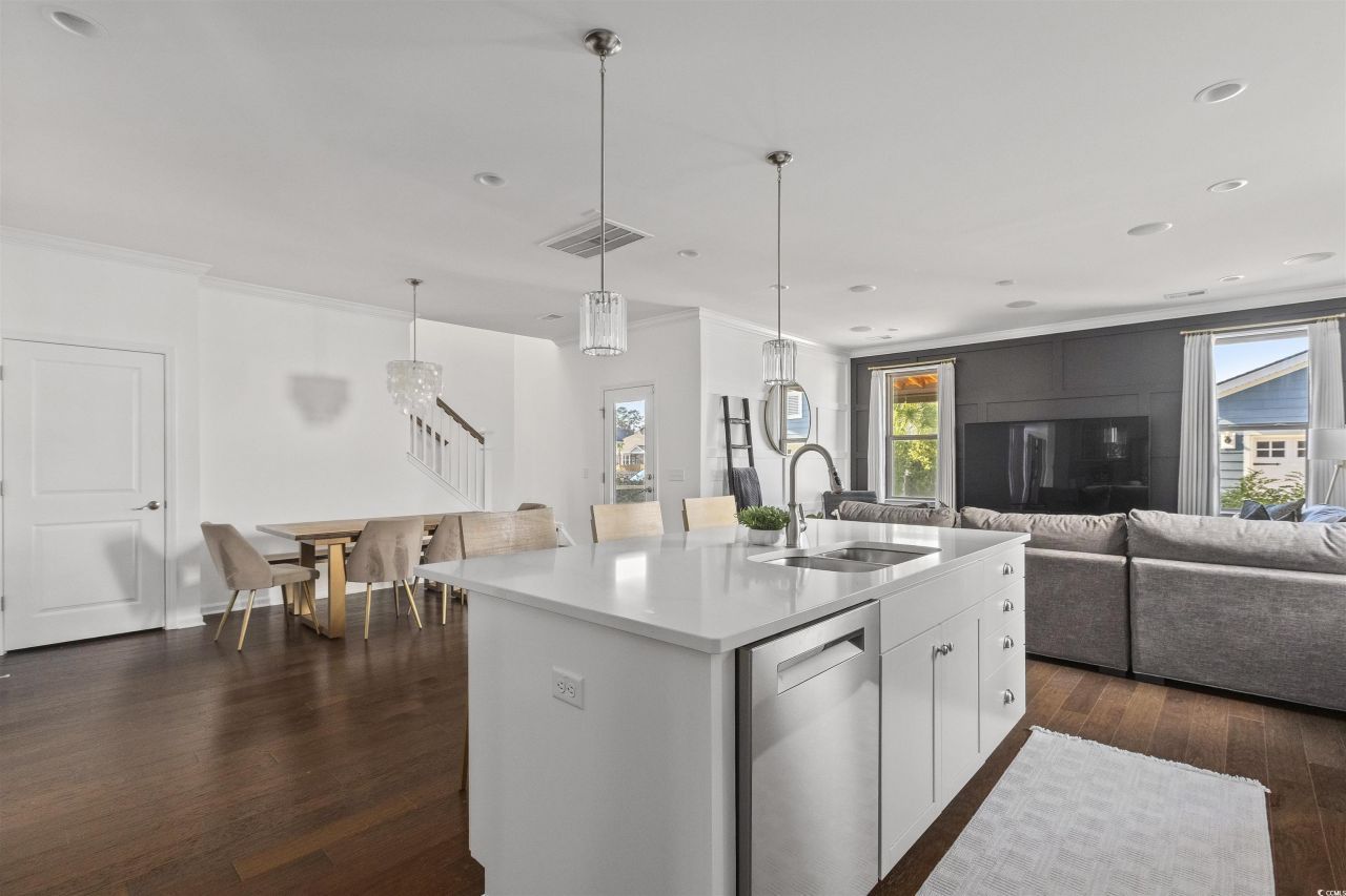 2219 Kemmerlin Photo 16