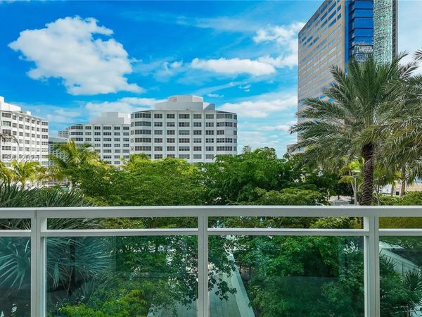 951 Brickell Ave, Unit 1206, Miami, FL 33131