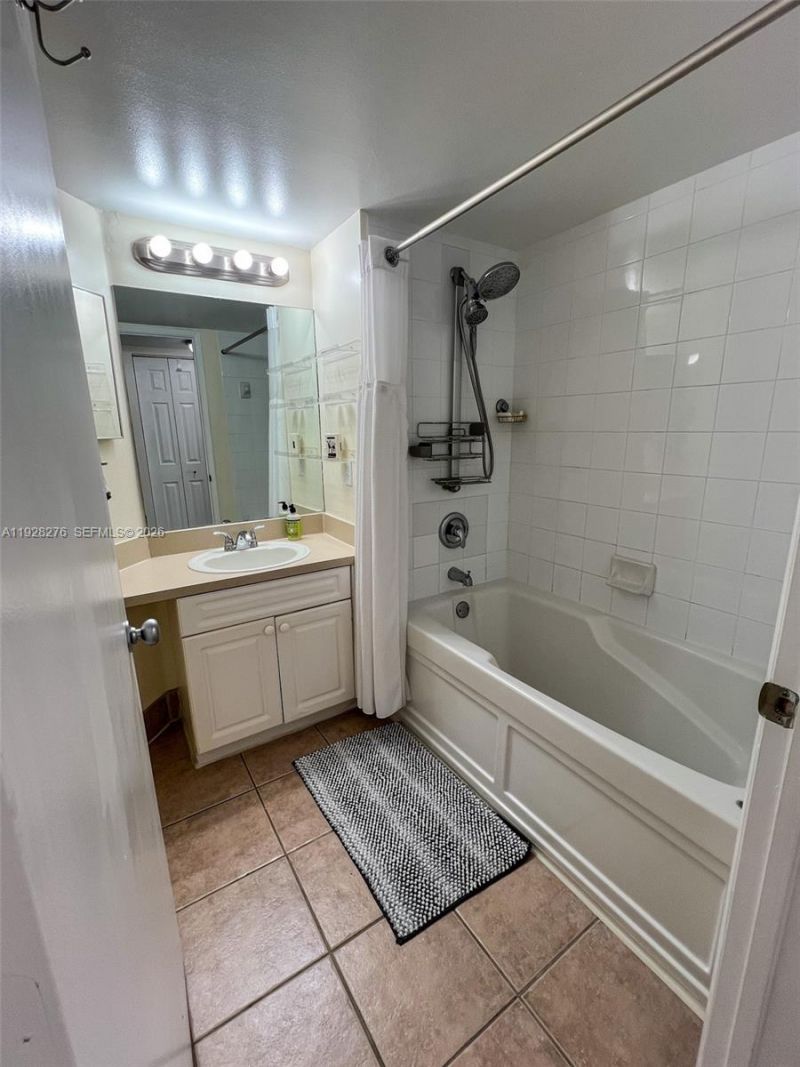 520 SE 5th Ave, Unit 2303, Fort Lauderdale, FL 33301 Photo