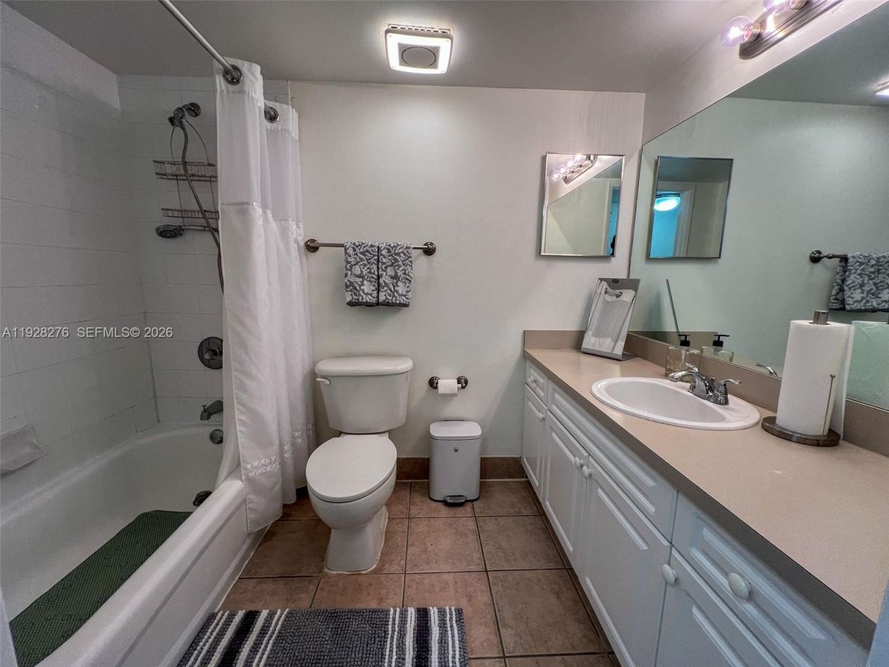 520 SE 5th Ave, Unit 2303, Fort Lauderdale, FL 33301 Photo