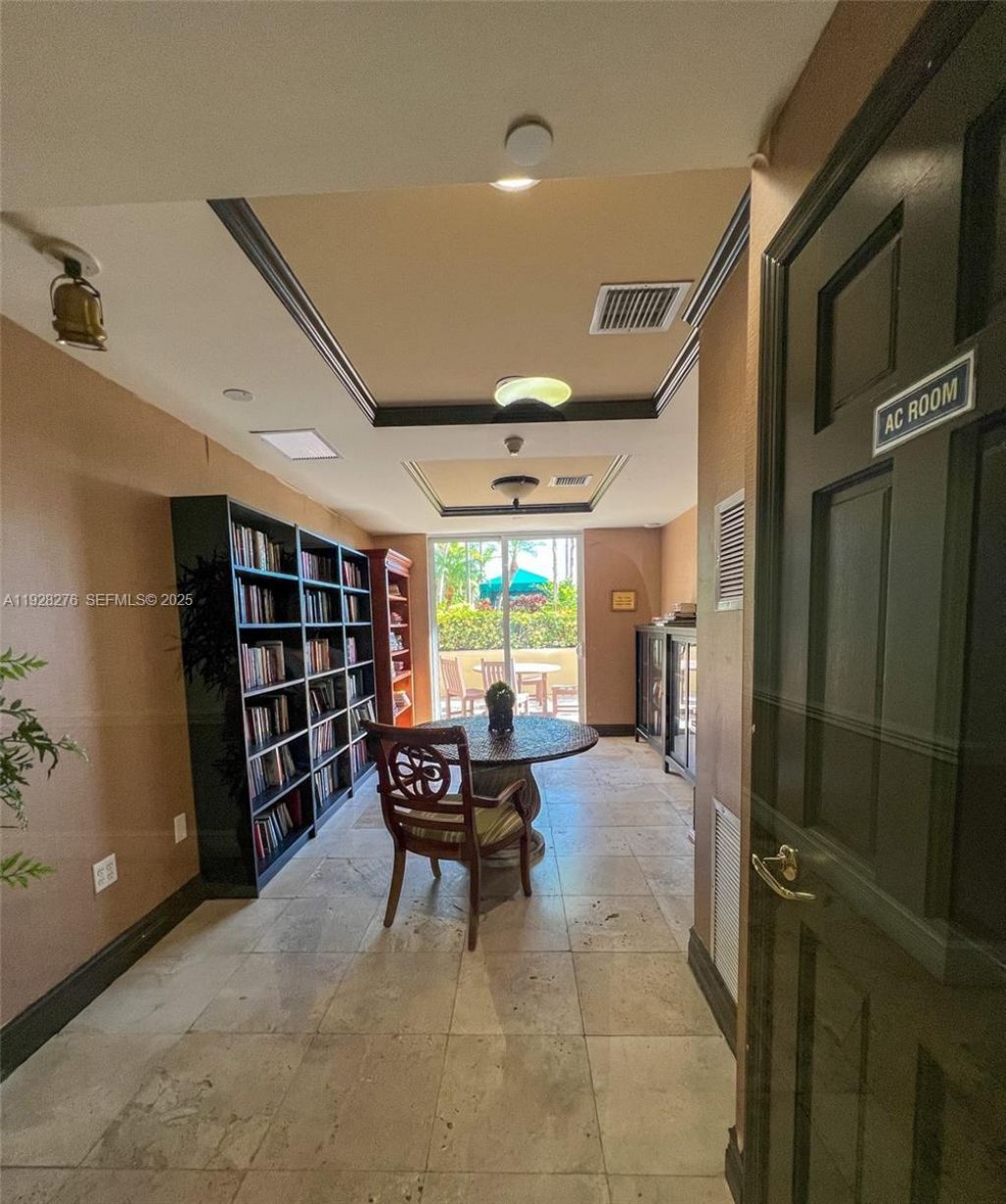 520 SE 5th Ave, Unit 2303, Fort Lauderdale, FL 33301 Photo