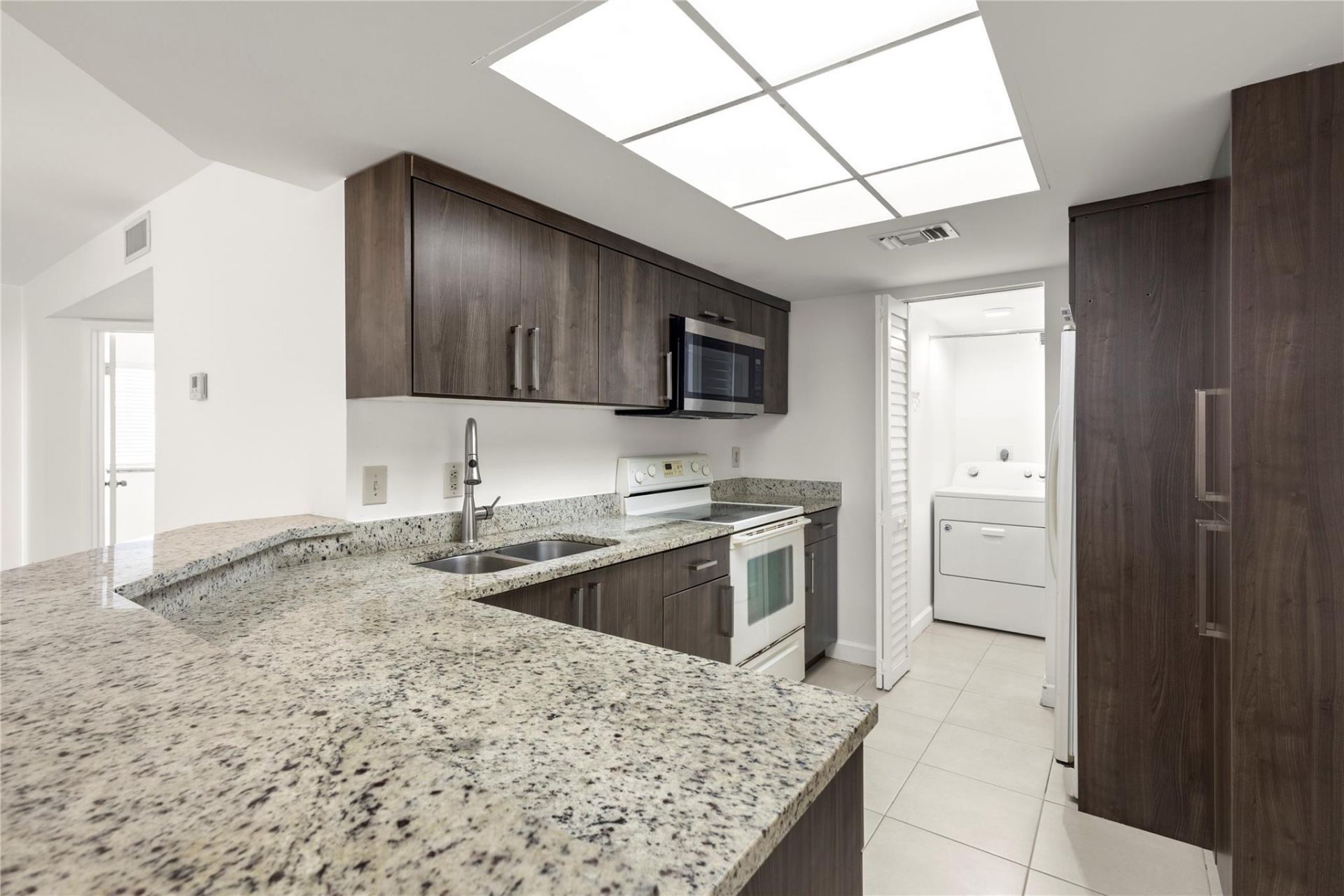 9166 W Atlantic Boulevard, Unit 1618, Coral Springs, FL 33071 Photo