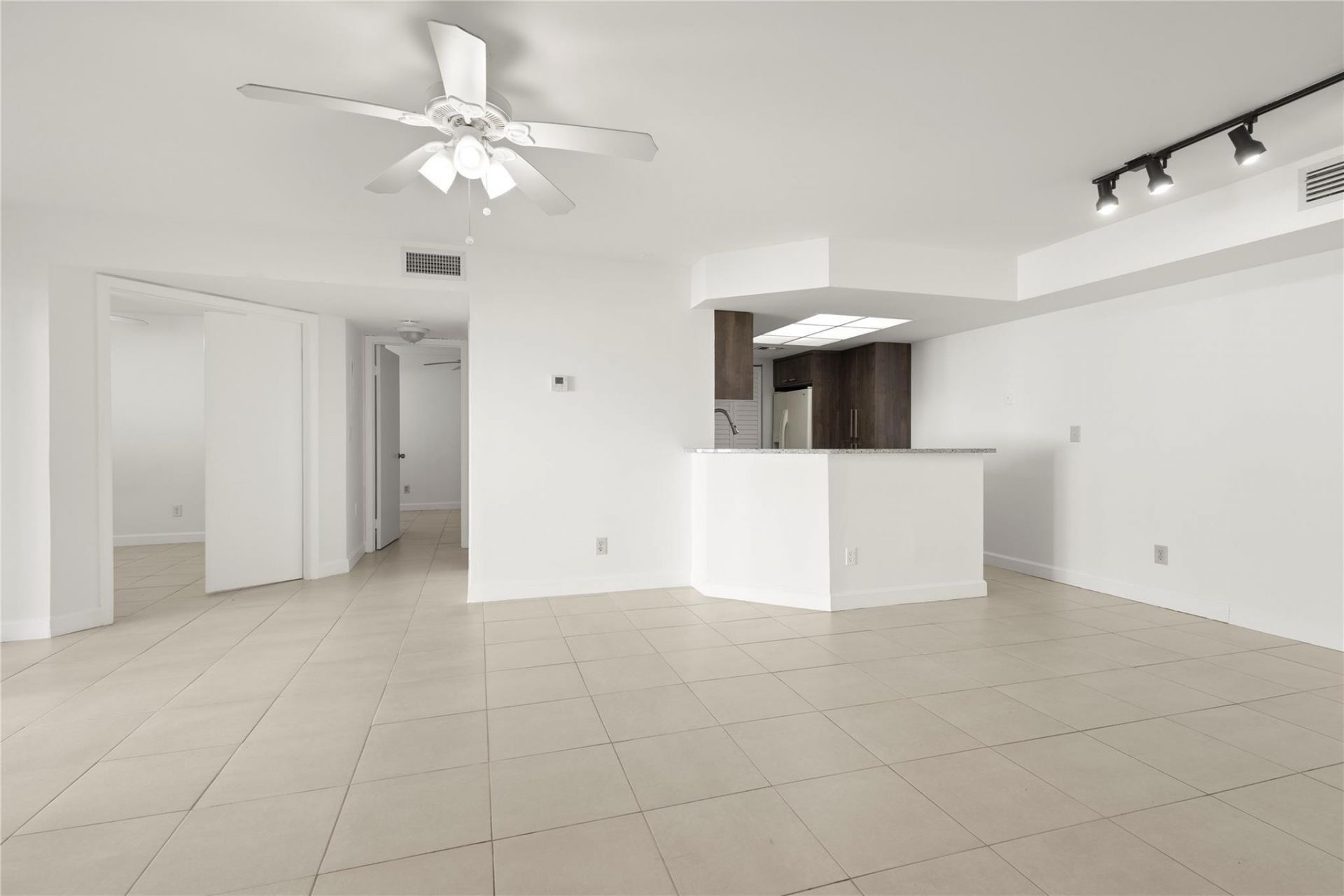 9166 W Atlantic Boulevard, Unit 1618, Coral Springs, FL 33071 Photo