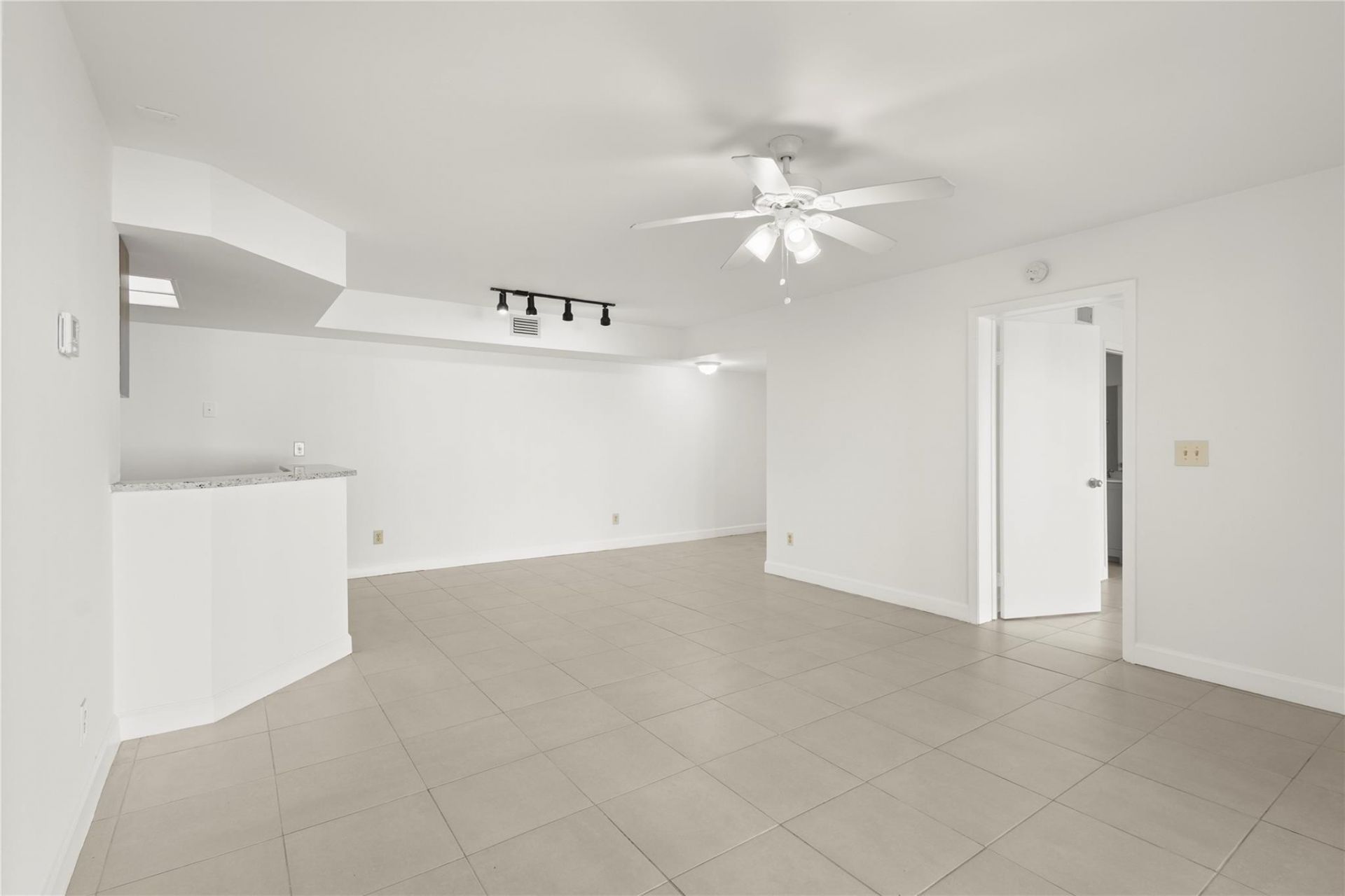 9166 W Atlantic Boulevard, Unit 1618, Coral Springs, FL 33071 Photo