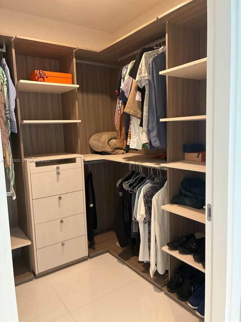 300 Sunny Isles Blvd, Unit 4-506, Sunny Isles Beach, FL 33160 Photo