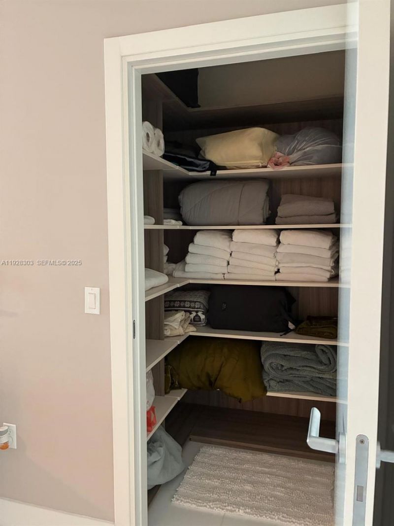 300 Sunny Isles Blvd, Unit 4-506, Sunny Isles Beach, FL 33160 Photo