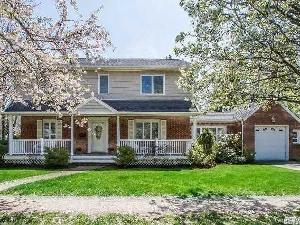 204 Margaret Boulevard, Merrick, NY 11566