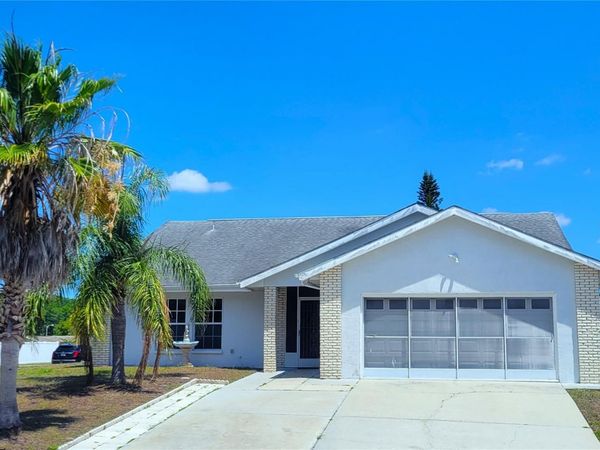 18664 WHITE PINE CIRCLE, HUDSON, FL 34667