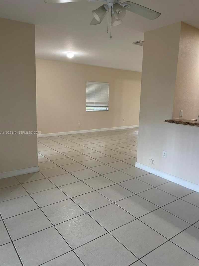 380 NE 31st Ter, Unit 380, Homestead, FL 33033 Photo