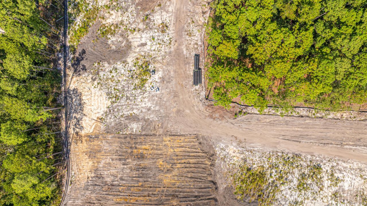 433 Sonny Way Photo 16