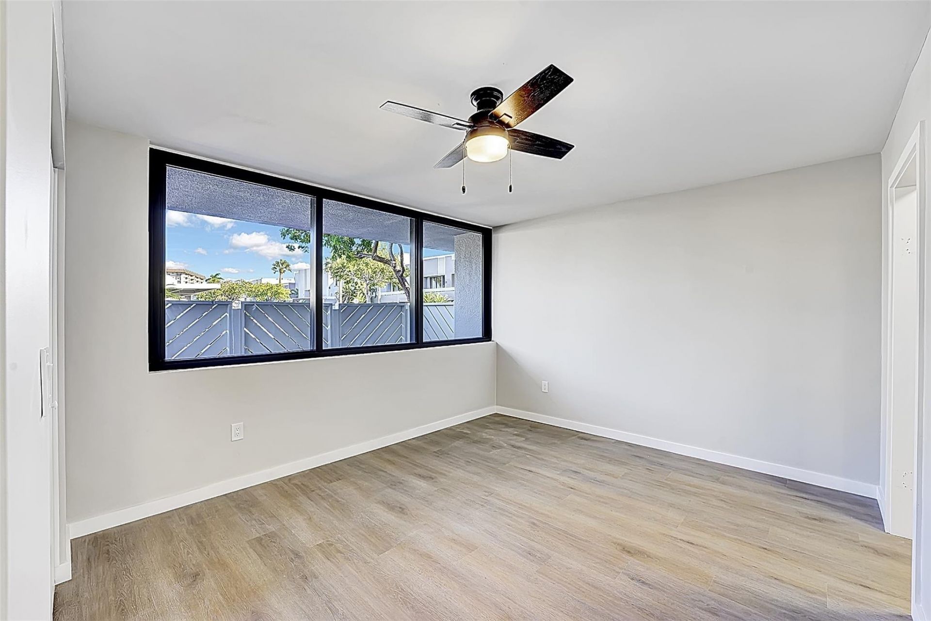 1100 SE 5th Court, Unit 1, Pompano Beach, FL 33060 Photo