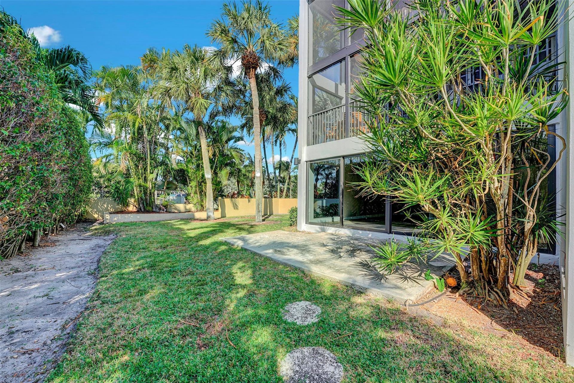 1100 SE 5th Court, Unit 1, Pompano Beach, FL 33060 Photo