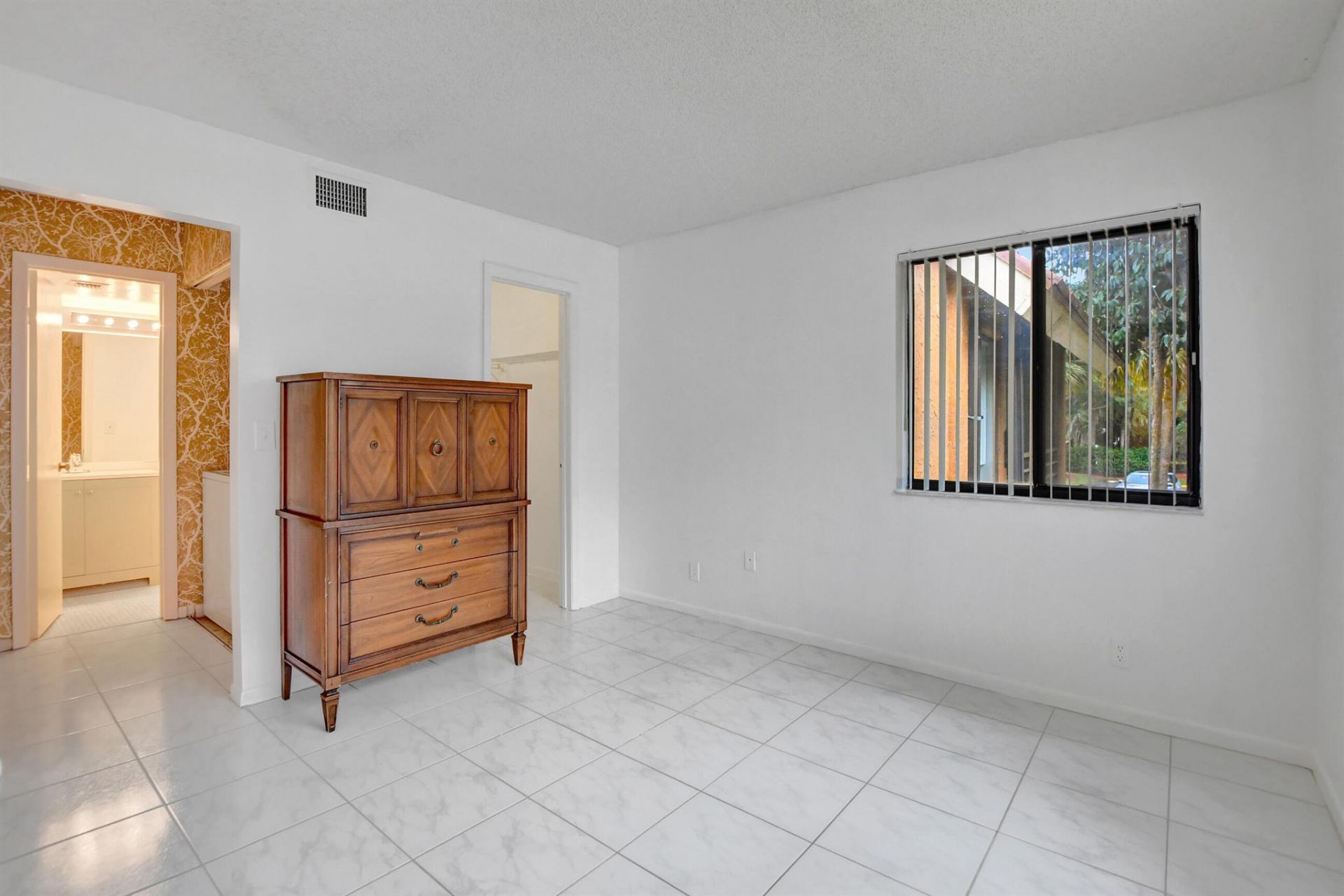 11255 Green Lake Drive, Unit 202, Boynton Beach, FL 33437 Photo