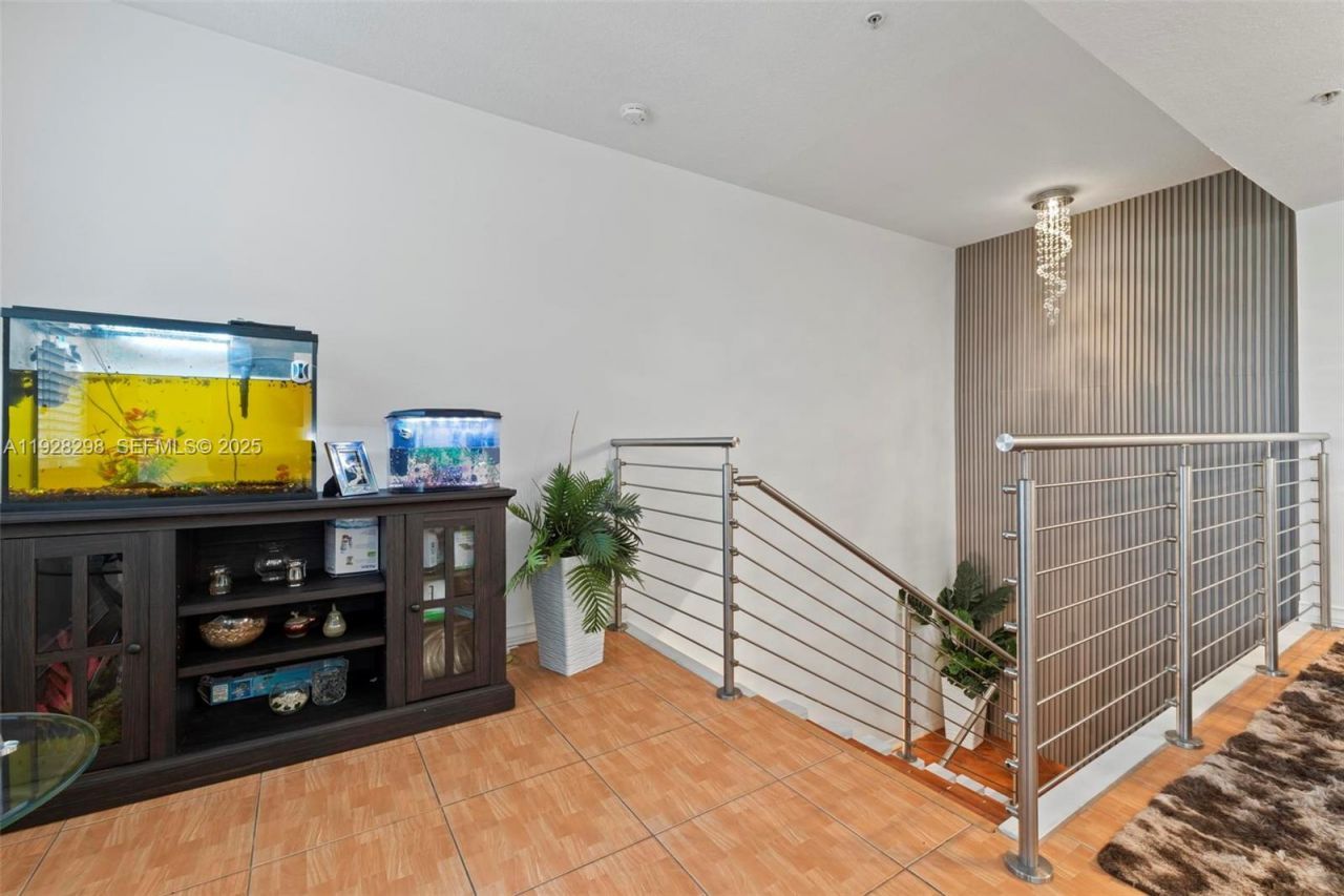 6500 NW 114th Ave, Unit 1032, Doral, FL 33178 Photo