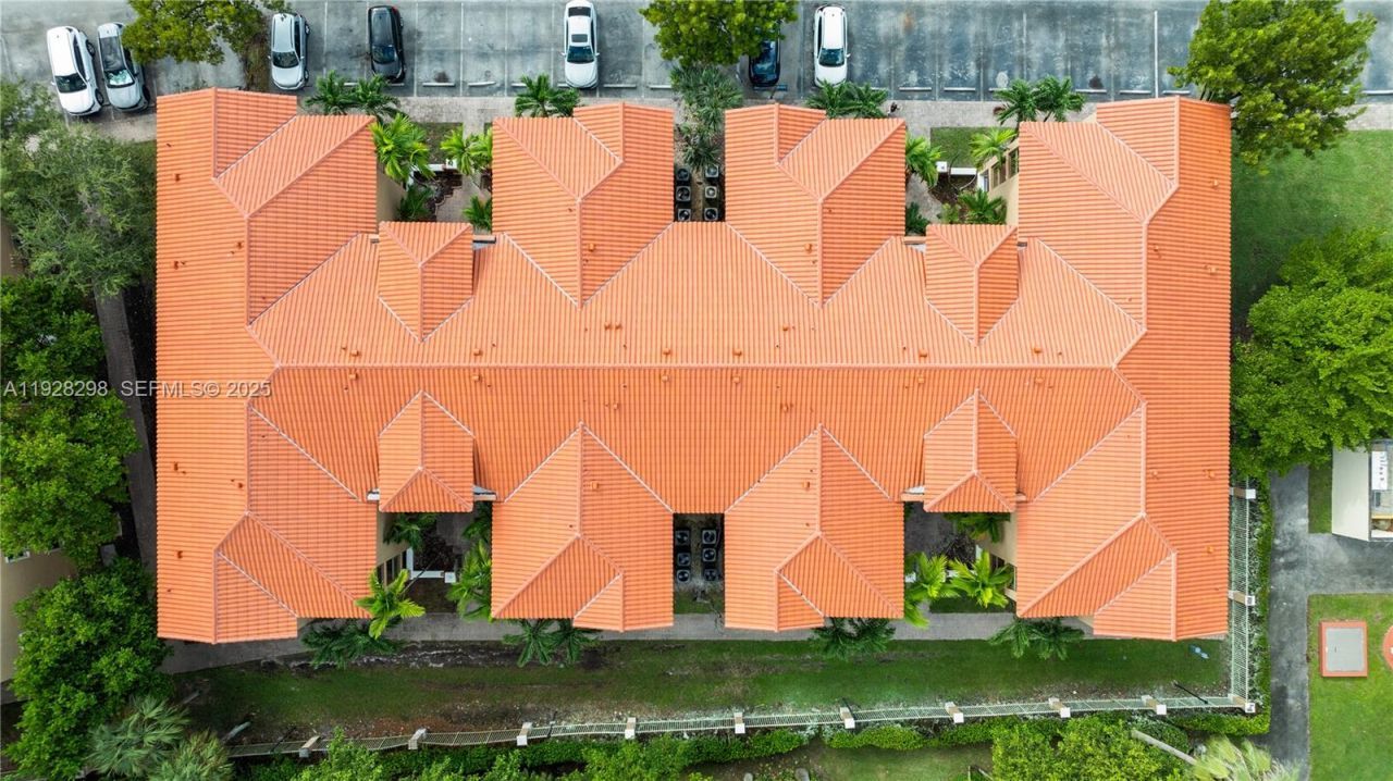 6500 NW 114th Ave, Unit 1032, Doral, FL 33178 Photo