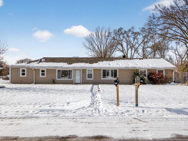 8815 Marlowe Avenue, Plymouth, MI 48170