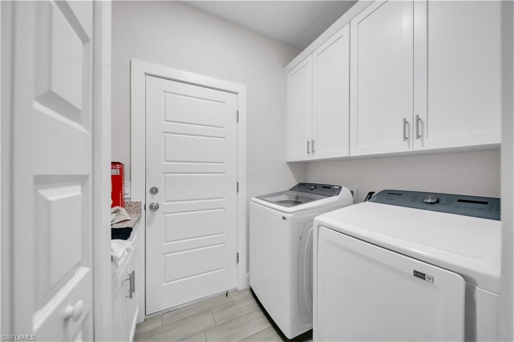 309 NE 15th Ter, Cape Coral, FL 33909 Photo