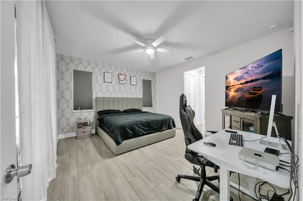 309 NE 15th Ter, Cape Coral, FL 33909 Photo