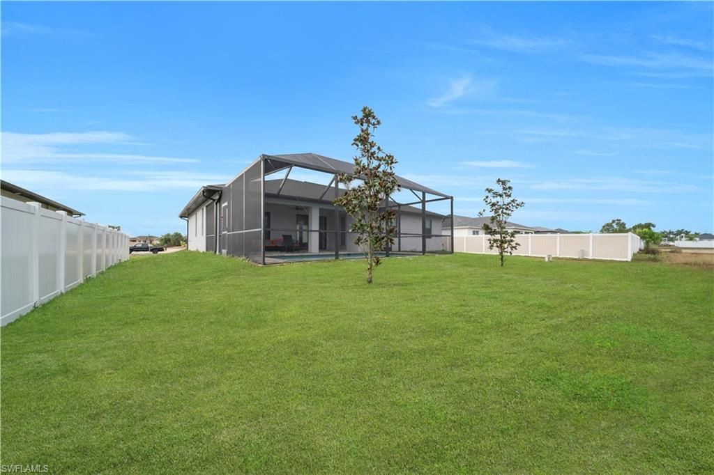 309 NE 15th Ter, Cape Coral, FL 33909 Photo