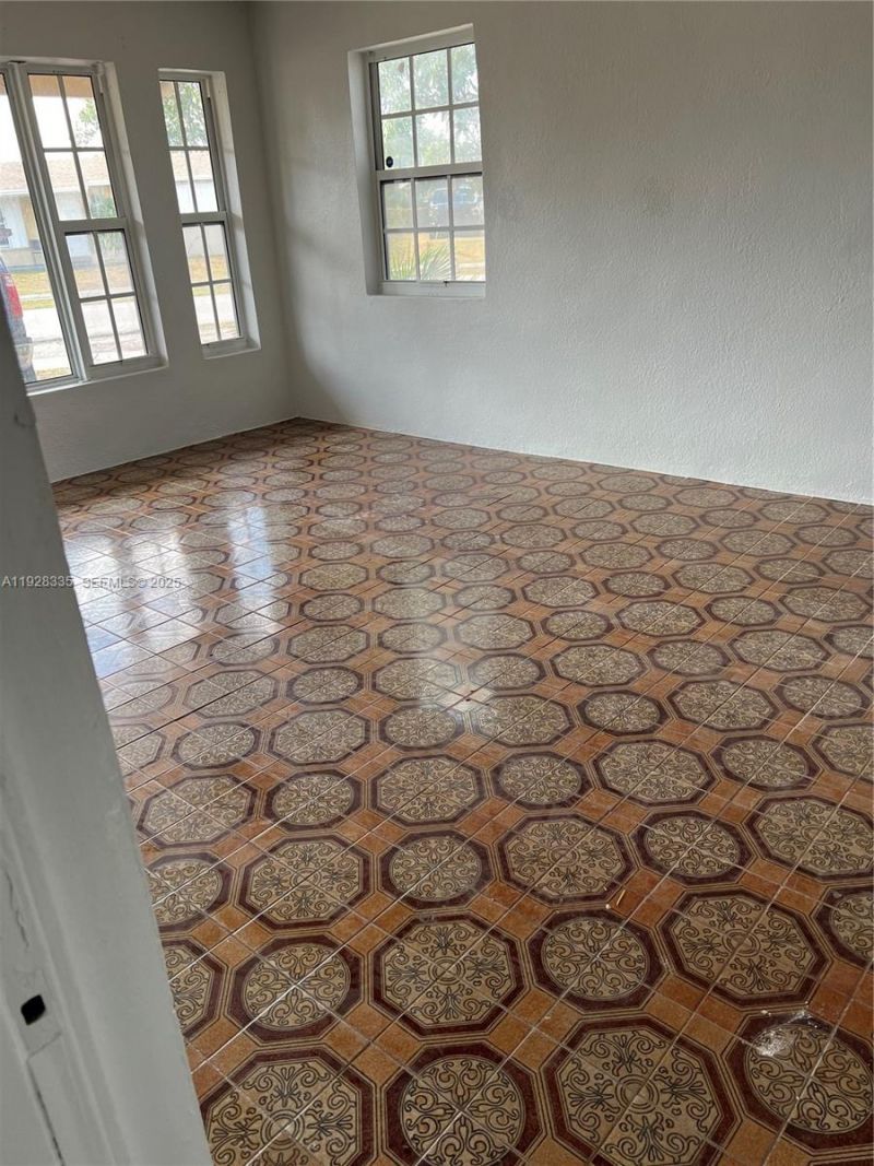 17331 NW 45th Ct, Miami Gardens, FL 33055 Photo