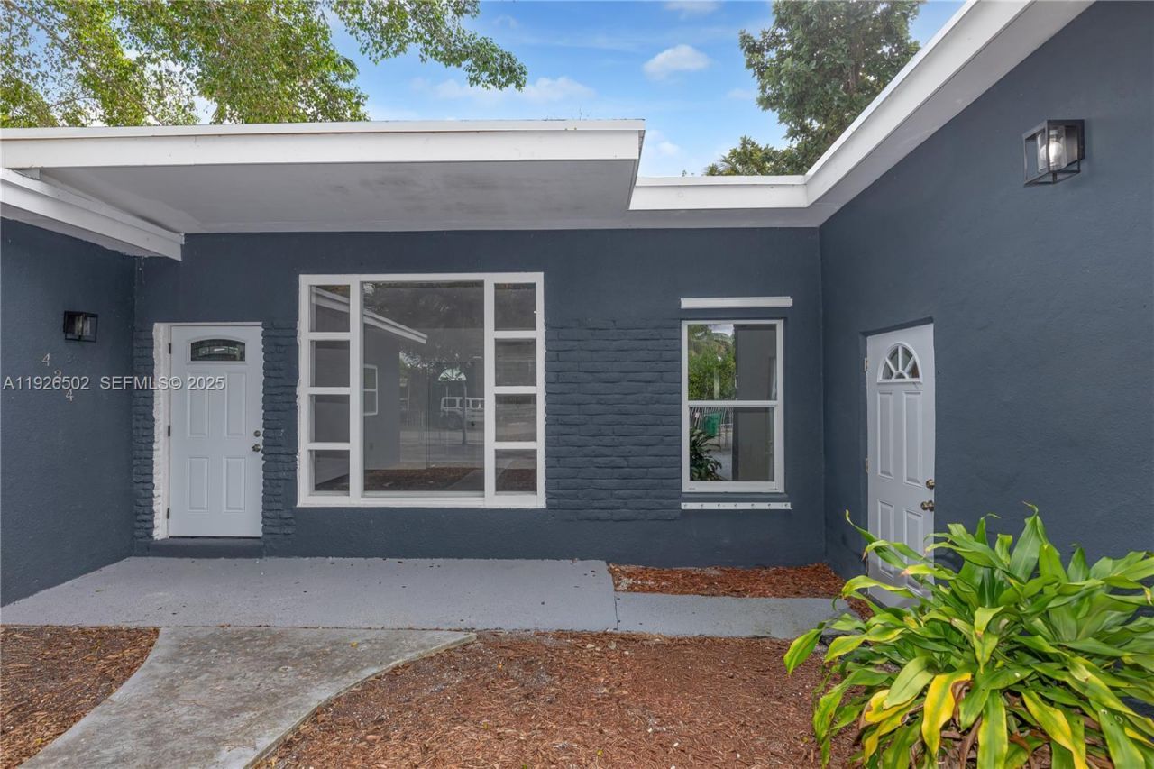 434 NW 110th St, Miami, FL 33168 Photo