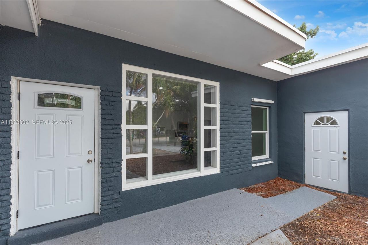 434 NW 110th St, Miami, FL 33168 Photo